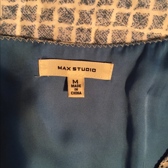 Max Studio floral vintage dress - Picture 2 of 4